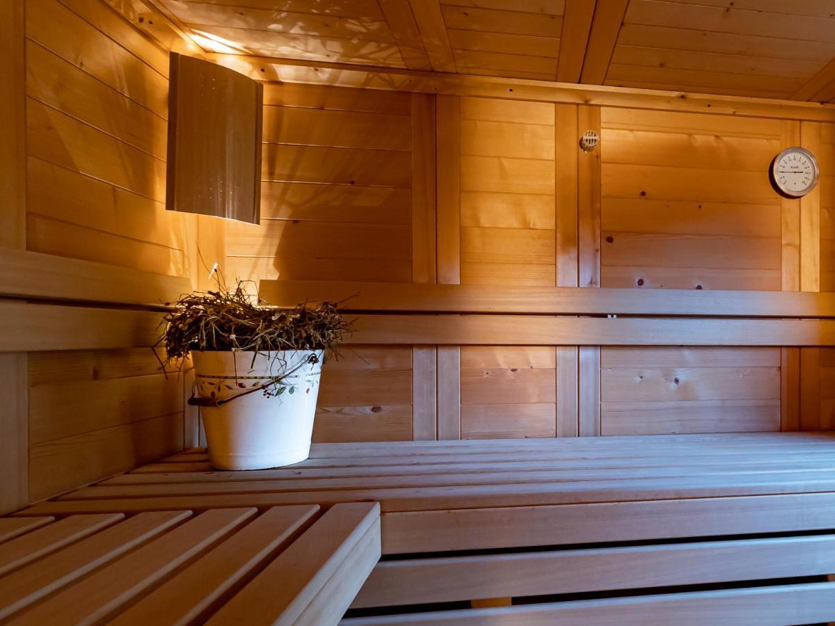 B&B Il Sambuco Vignola  Luaran gambar