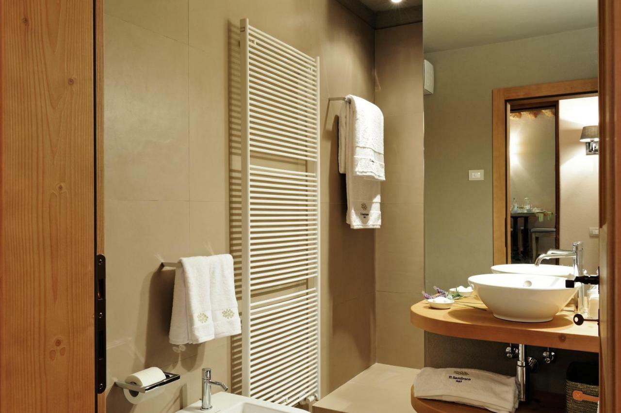 B&B Il Sambuco Vignola  Luaran gambar