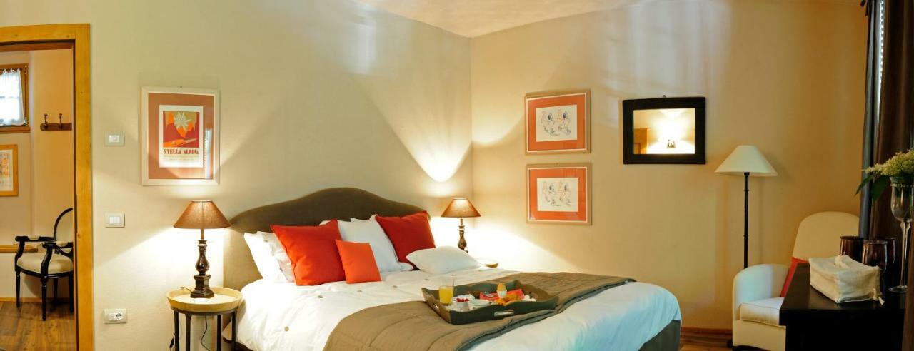 B&B Il Sambuco Vignola  Luaran gambar
