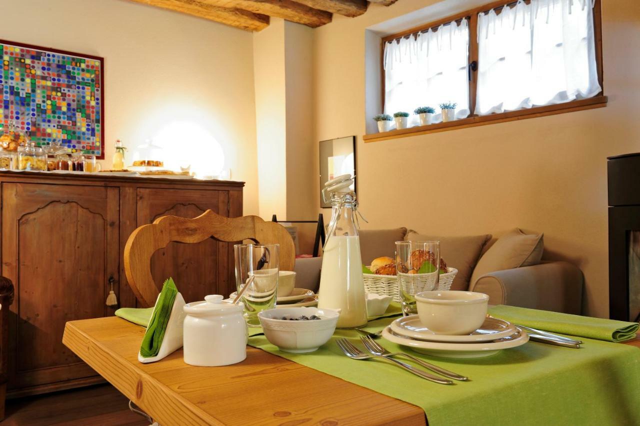 B&B Il Sambuco Vignola  Luaran gambar